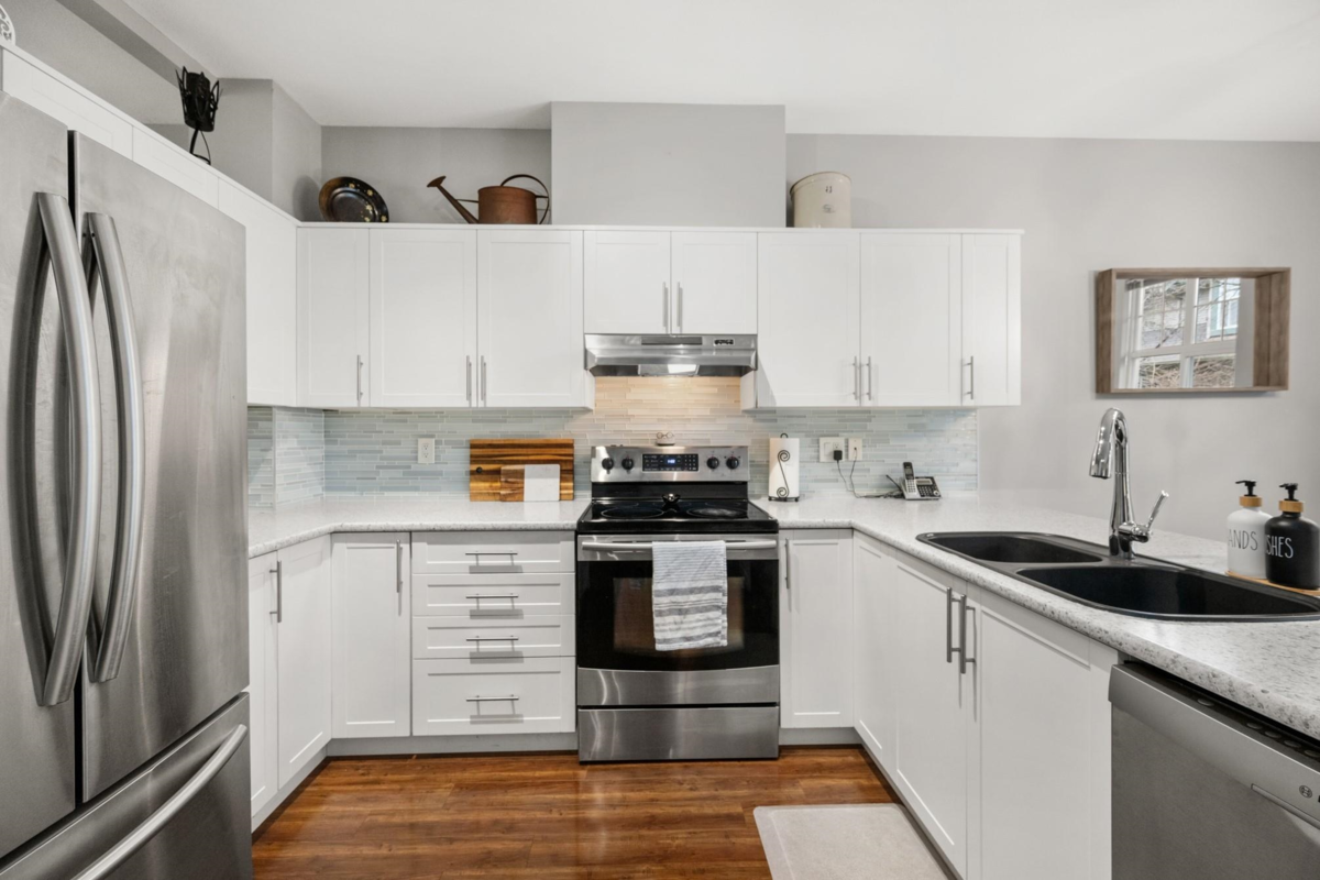 Bedroom 3 Photo of 62 6050 166 Street, Surrey, BC