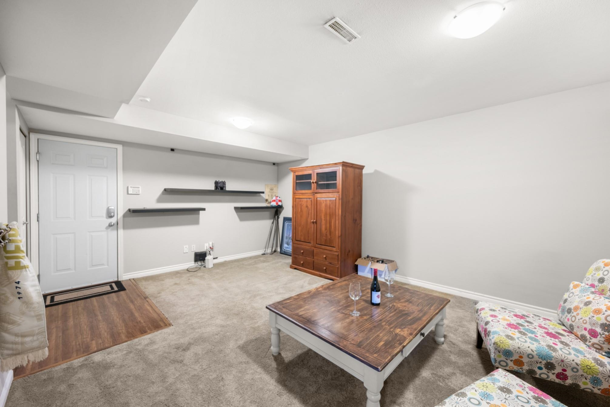 Hot Tub / Spa Photo of 62 6050 166 Street, Surrey, BC