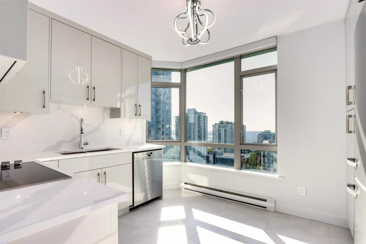 Breakfast Nook Photo of 1203 140 E 14th Street, North Vancouver, BC