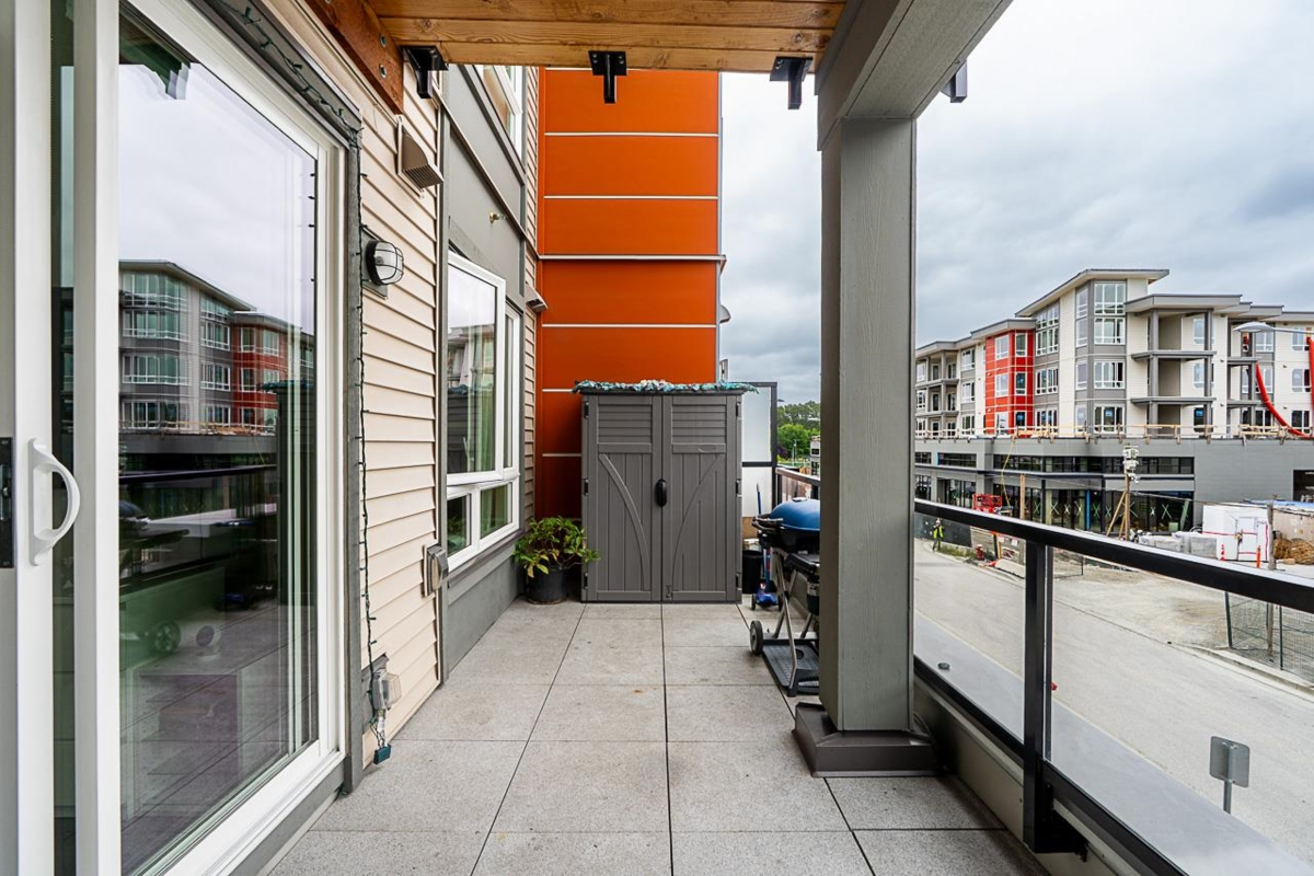 Basement Recreation Room Photo of 204 23233 Gilley Road, Richmond, BC