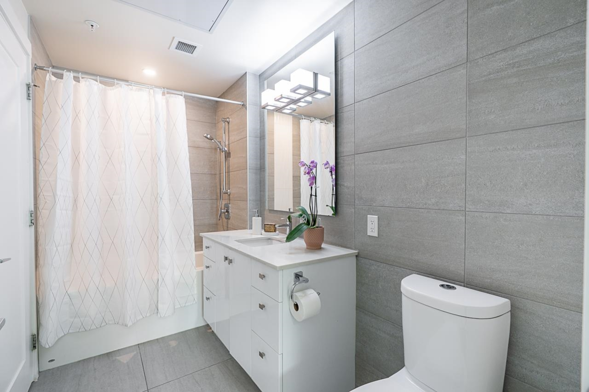 Bedroom 3 Photo of 204 23233 Gilley Road, Richmond, BC