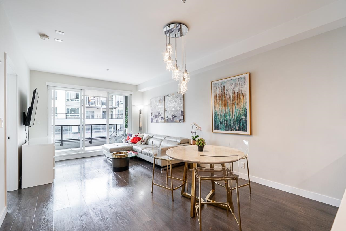 Kitchen Island Photo of 204 23233 Gilley Road, Richmond, BC