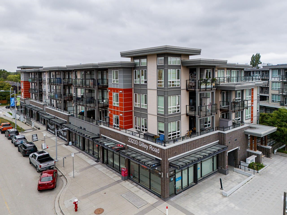Outdoor Patio Photo of 204 23233 Gilley Road, Richmond, BC