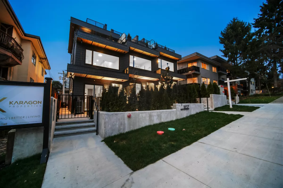 Hot Tub / Spa Photo of 103 1837 E Georgia Street, Vancouver, BC