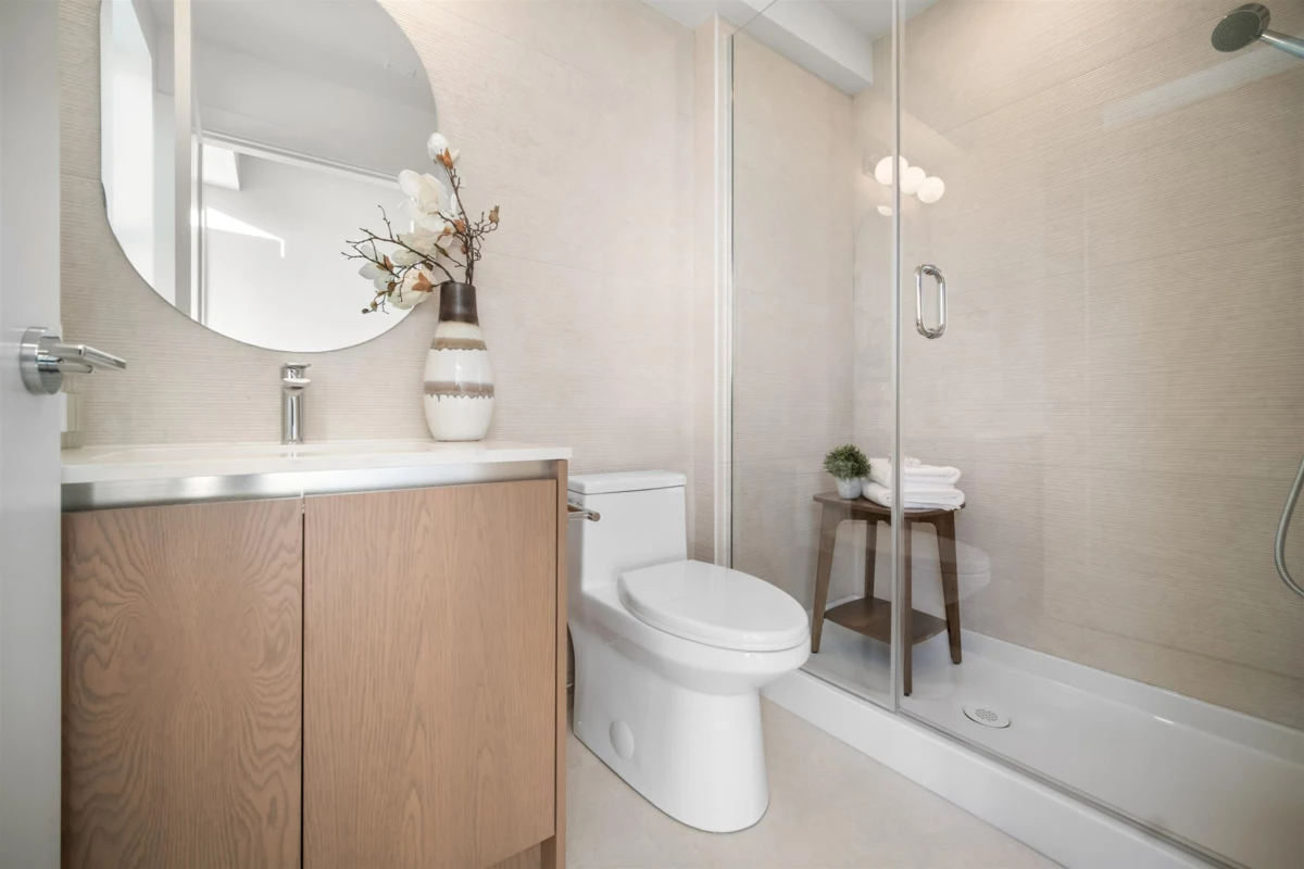 Laundry Room Photo of 103 1837 E Georgia Street, Vancouver, BC