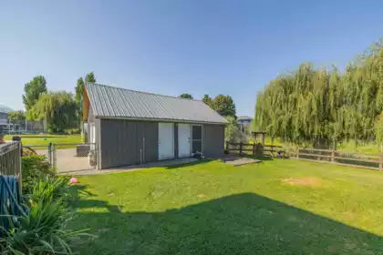 51495 Old Yale Road, Rosedale, BC, Rosedale — Single Family Residence for sale
