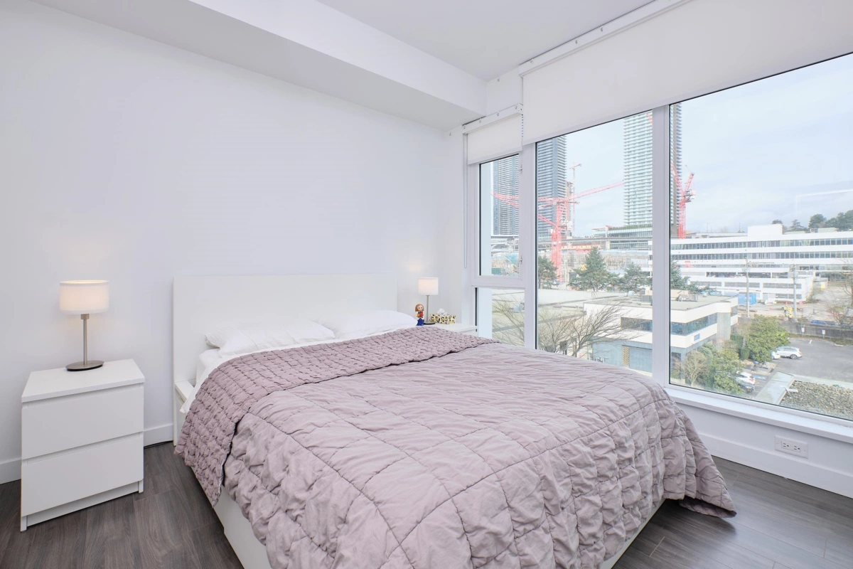 Kitchen Island Photo of 504 2351 Beta Avenue, Burnaby, BC