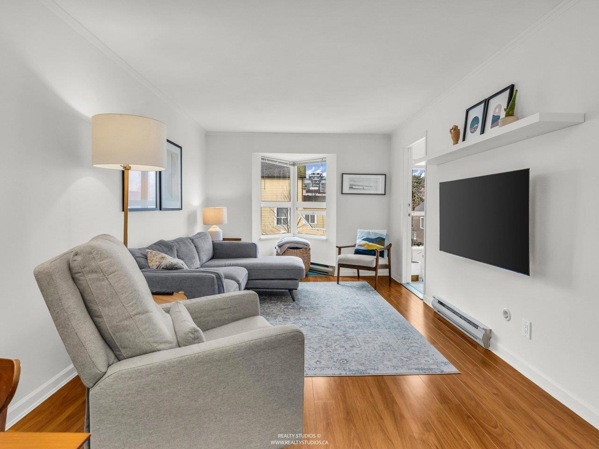 Exterior Rear Photo of 202 507 E 6th Avenue, Vancouver, BC