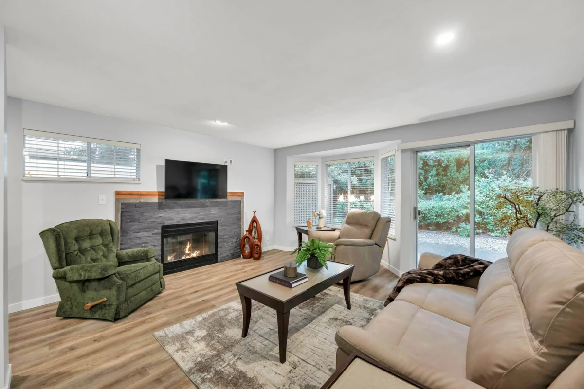 Walk-In Closet Photo of 159 20391 96 Avenue, Langley, BC