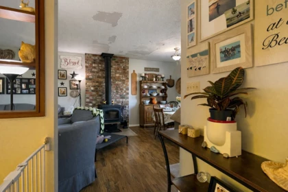 Breakfast Nook Photo of 31081 Silverhill Avenue, Mission, BC