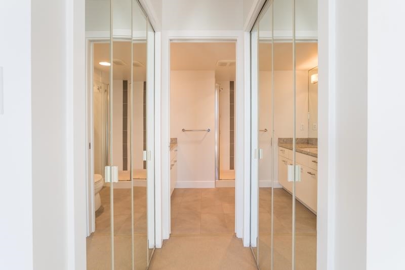 Staircase Photo of 803 121 Tenth Street, New Westminster, BC