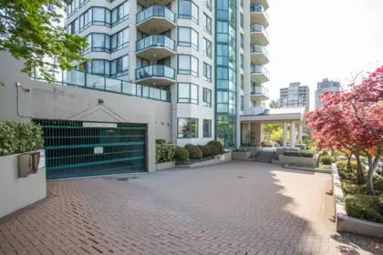 Fitness Center Photo Near 803 121 Tenth Street, New Westminster, BC