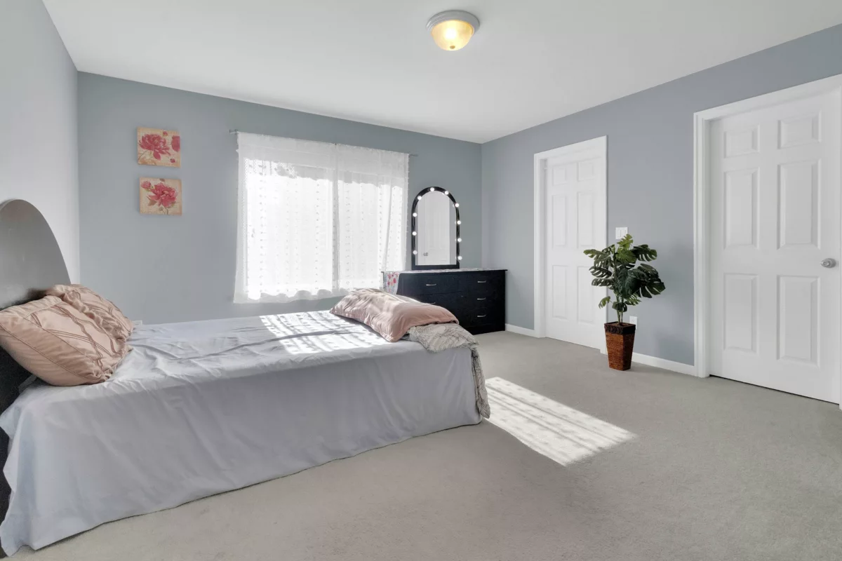 Backyard Photo of 16528 59a Avenue, Surrey, BC