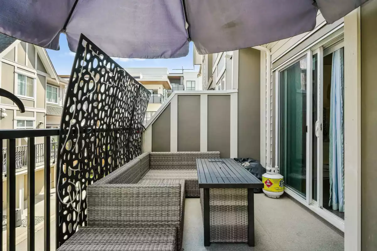 Staircase Photo of 32 6588 195a Street, Surrey, BC