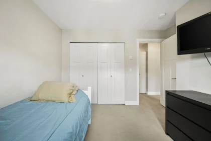 Walk-In Closet Photo of 32 6588 195a Street, Surrey, BC