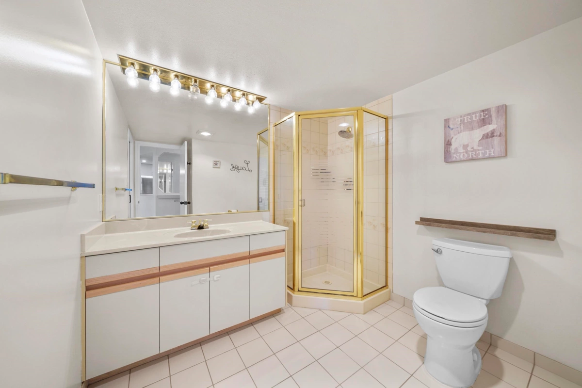 Backyard Photo of 803 995 Roche Point Drive, North Vancouver, BC