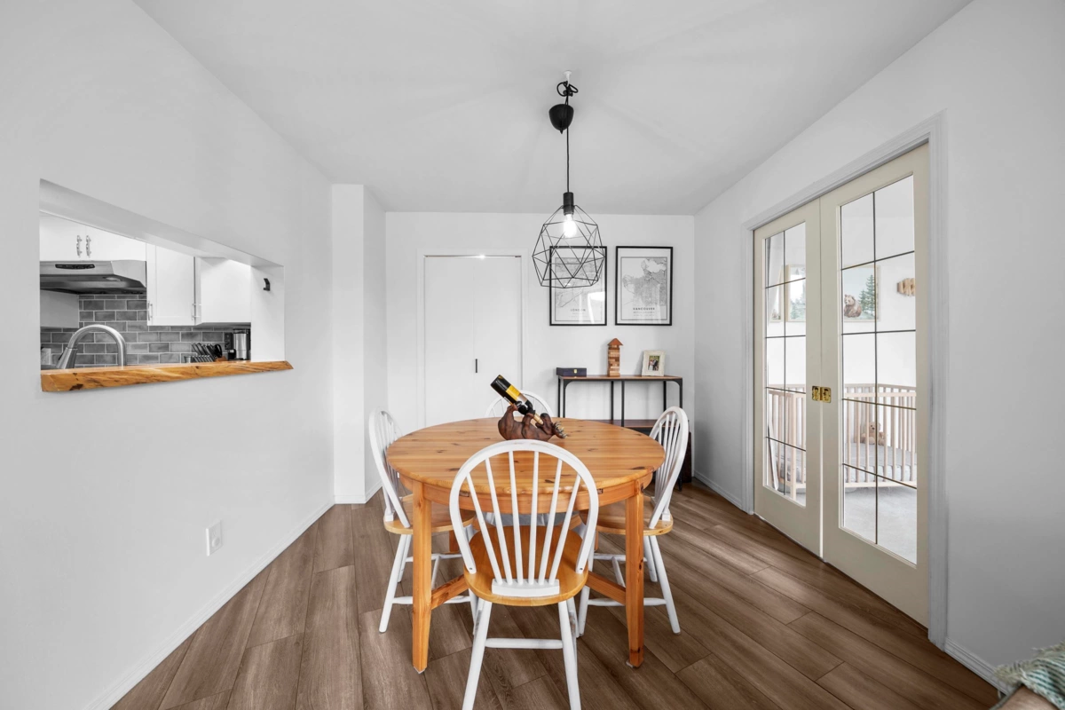 Guest Bathroom Photo of 803 995 Roche Point Drive, North Vancouver, BC