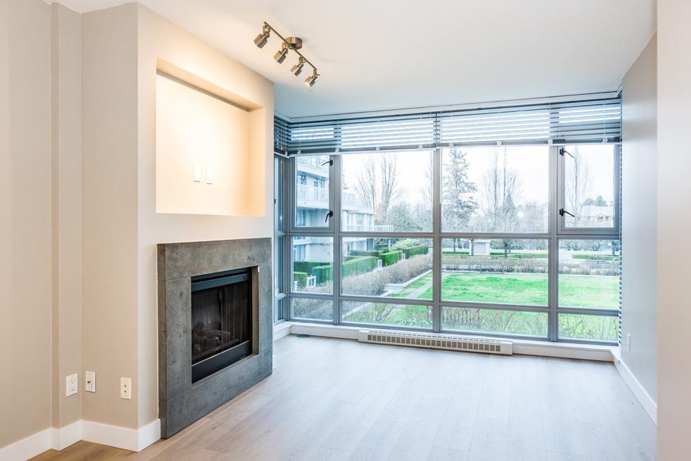 Office / Den Photo of 221 9371 Hemlock Drive, Richmond, BC