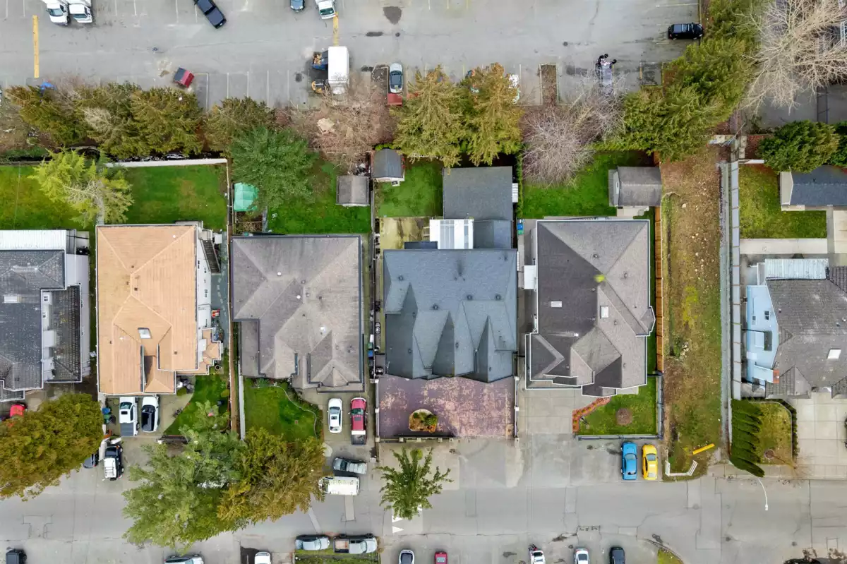 Fitness Center Photo Near 7818 127 Street, Surrey, BC