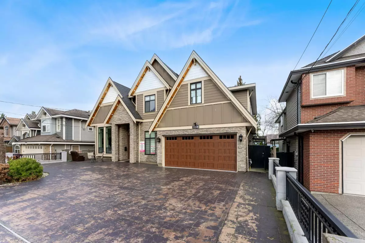 Outdoor Kitchen Photo of 7818 127 Street, Surrey, BC