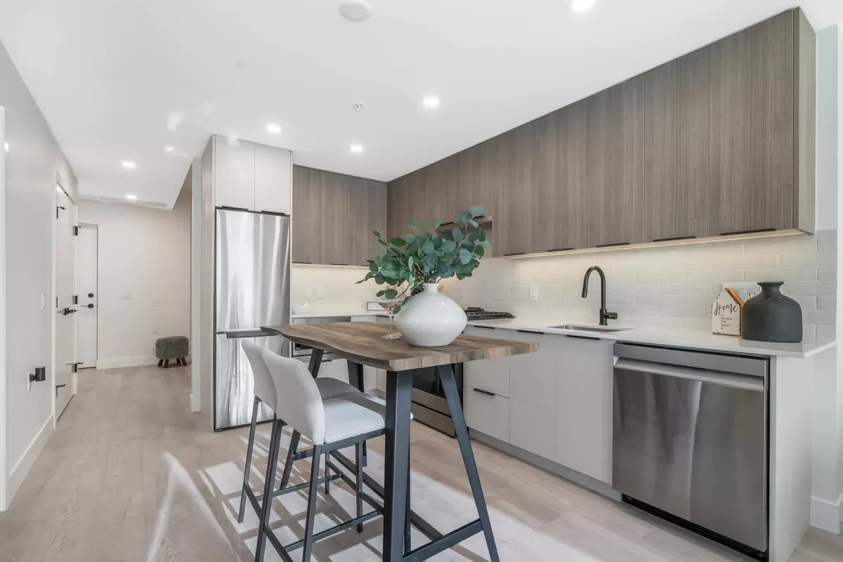 Walk-In Closet Photo of 311 111 Buller Street, Port Moody, BC