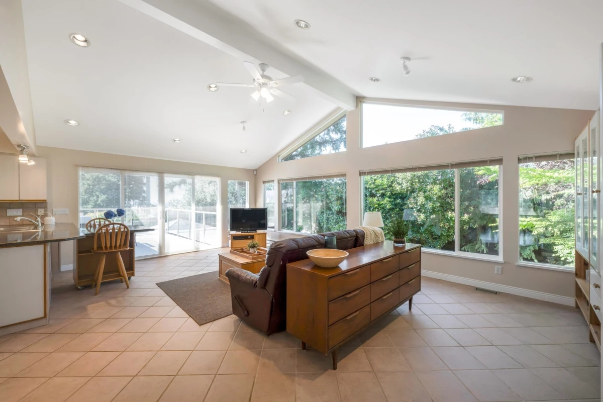 Living Room Photo of 10601 Hermosa Drive, Delta, BC