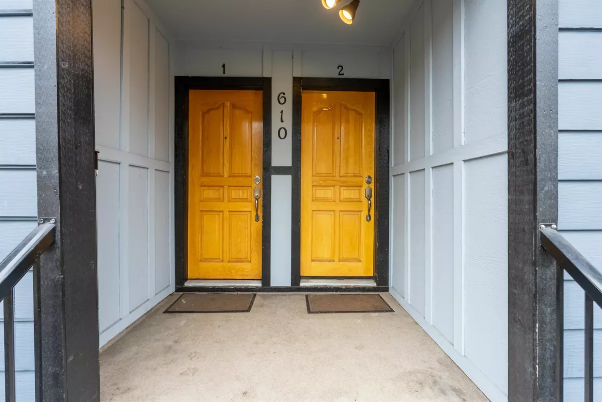 Family Room Photo of 610 Salsbury Drive, Vancouver, BC