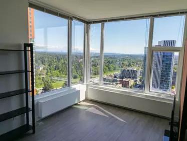 2609 13655 Fraser Highway, Surrey, BC, Surrey — Apartment/Condo for sale