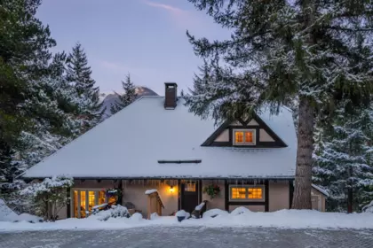 9167 Emerald Drive, Whistler, BC, Whistler — Single Family Residence for sale