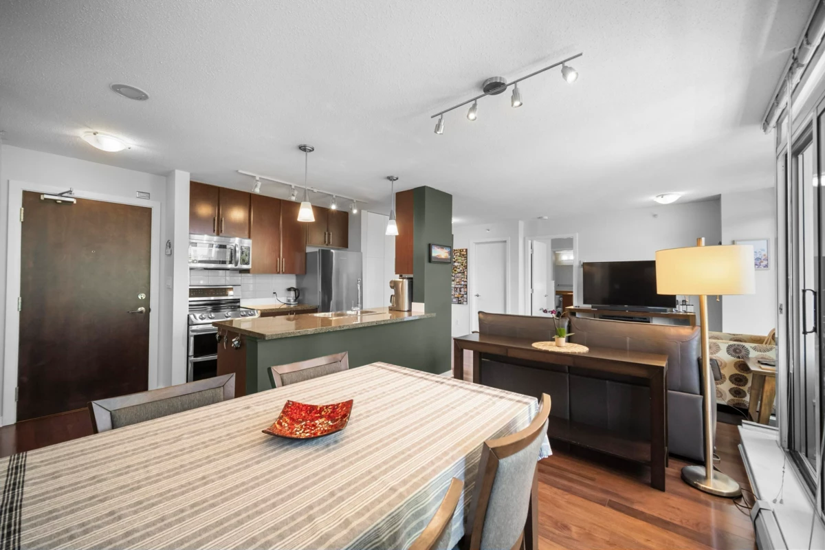Living Room Photo of 501 618 Abbott Street, Vancouver, BC