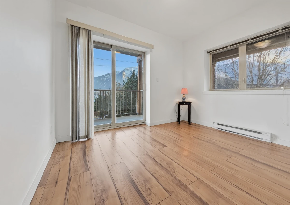 Living Room Photo of 208 1411 Portage Road, Pemberton, BC