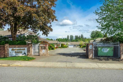4 5051 203 Street, Langley, BC, Langley — Townhouse for sale