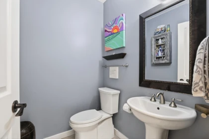 Loft / Bonus Room Photo of 812 Maple Street, White Rock, BC