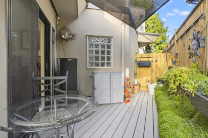 Mudroom Photo of 812 Maple Street, White Rock, BC