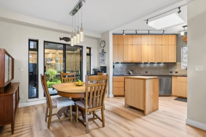 Office / Den Photo of 812 Maple Street, White Rock, BC