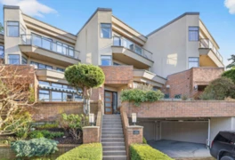 812 Maple Street, White Rock, BC