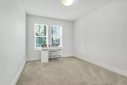 Walk-In Closet Photo of 5681 47a Avenue, Delta, BC
