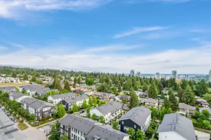 1310 525 Foster Avenue, Coquitlam, BC, Coquitlam — Apartment/Condo for sale
