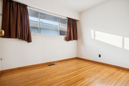 Mudroom Photo of 925 Nanaimo Street, Vancouver, BC
