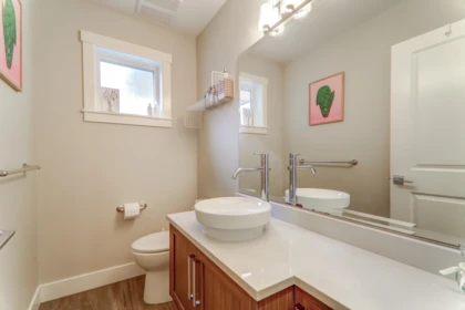 Primary Bathroom Photo of 70 20498 82 Avenue, Langley, BC