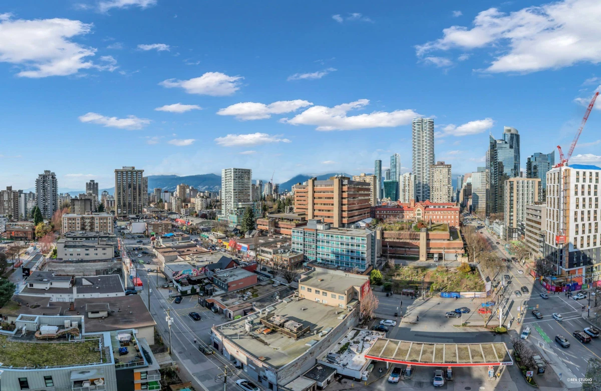 Living Room Photo of 1501 1003 Burnaby Street, Vancouver, BC