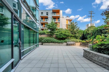 Garden / Landscaping Photo of 1501 1003 Burnaby Street, Vancouver, BC