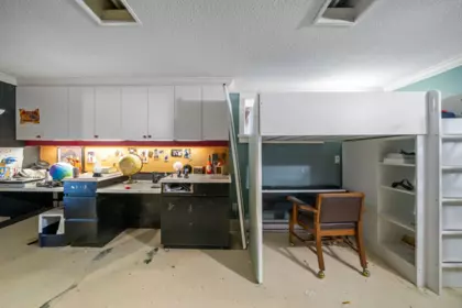 Garage Interior Photo of 360 Seaforth Crescent, Coquitlam, BC