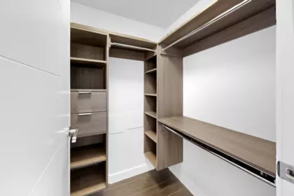 Hallway Photo of 903 4458 Beresford Street, Burnaby, BC