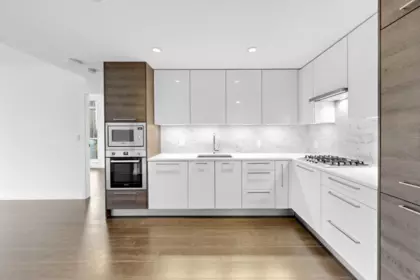 Kitchen Photo of 903 4458 Beresford Street, Burnaby, BC