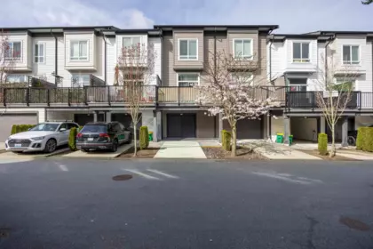 4 15828 27 Avenue, Surrey, BC, Surrey — Townhouse for sale
