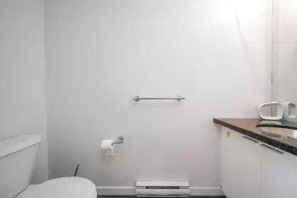 Primary Bathroom Photo of 119 Regiment Square, Vancouver, BC