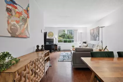 205 1050 Broughton Street, Vancouver, BC, Vancouver — Apartment/Condo for sale