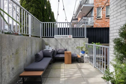 Basement Recreation Room Photo of 101 239 E 16th Avenue, Vancouver, BC