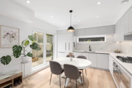 101 239 E 16th Avenue, Vancouver, BC